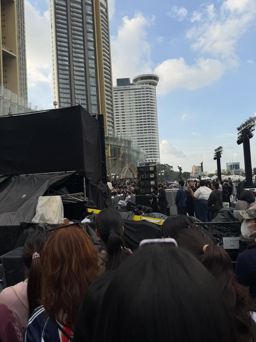 flowerwayforknp's tweet photo. มุมที่อยู่                                               รูปที่ได้ https://t.co/rriCw2JncG