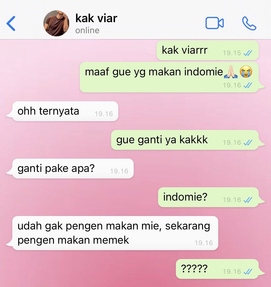 daddiepage's tweet photo. “indomie” 🔞

tengah malem digenjot tetangga kost di dapur bersama, gara-gara maling indomie. https://t.co/AygClwmEBG