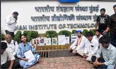 askkilinava's tweet photo. Why most of the Prof are from general category in NITs, IITs,IIMs other prominent colleges? Why SC, ST, OBC prof is not getting the job there!
🤔 Perhaps UPSC or some other body conducting an entrance exam which is visible only to GC people. #iitbombaycase #profdoolla #sahil https://t.co/CRz5J5IfmU
