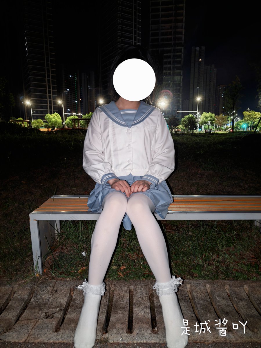 Shi_ChengJiangY's tweet photo. 右滑看掀裙子
#男娘 #伪娘 #女装 #sissy #雌堕 #肉便器 #白丝 #苏州 https://t.co/51NDJHTSqJ