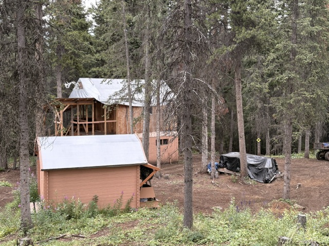 DoubleviewGold's tweet photo. A little look at where the exploration story happens. ⛺️
$DBG.NE field camp at the #HatProject is home base for fieldwork in BC’s Golden Triangle.
The camp is quiet. The exploration story isn’t. 👀
Follow along for more. $DBG.V #MineralExploration #juniormining #mining https://t.co/t55BcsRT4H