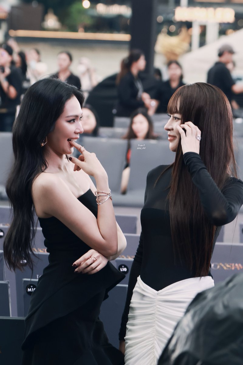 ppy_dd's tweet photo. So สไปซี่มั้ยละจ้ะพ่ออ🌶️🔥

PRESS EFW2026 X PUINOONBINT
#EFW2026xPuinoonBint https://t.co/Hjl92YpXLv