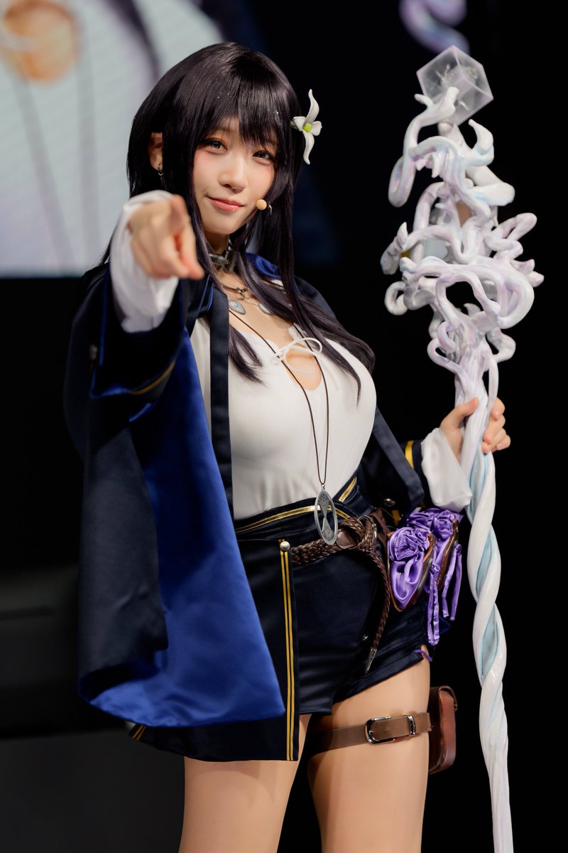 yuiki0926's tweet photo. 東京ゲームショウ2026で #伊織もえ さんを撮影させていただきました。

2026年9月19日(土)
TGS2026 Smilegate
MIRESI : 視えない未来
エンデ / 伊織もえさん( @iorimoe_five )

カメラ: SONY α1 Ⅱ (ILCE-1M2)
レンズ: SONY FE 50-150mm F2 GM (SEL50150GM)

#東京ゲームショウ2026
#TGS2026 https://t.co/rkknE7QpJx