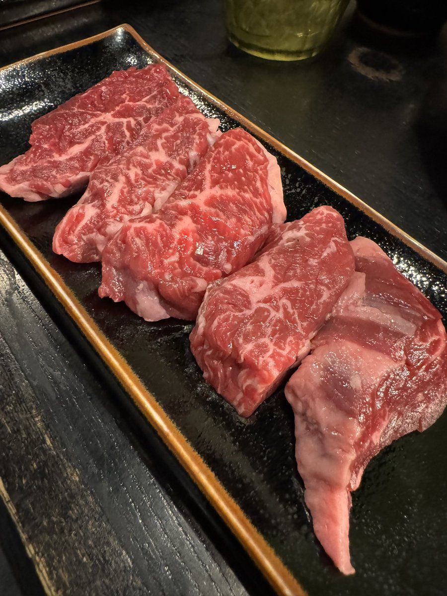 37GOGO2's tweet photo. 晩御飯は北見なので焼肉です
旨し
ビールも進む🍻 https://t.co/hCtwKF274W