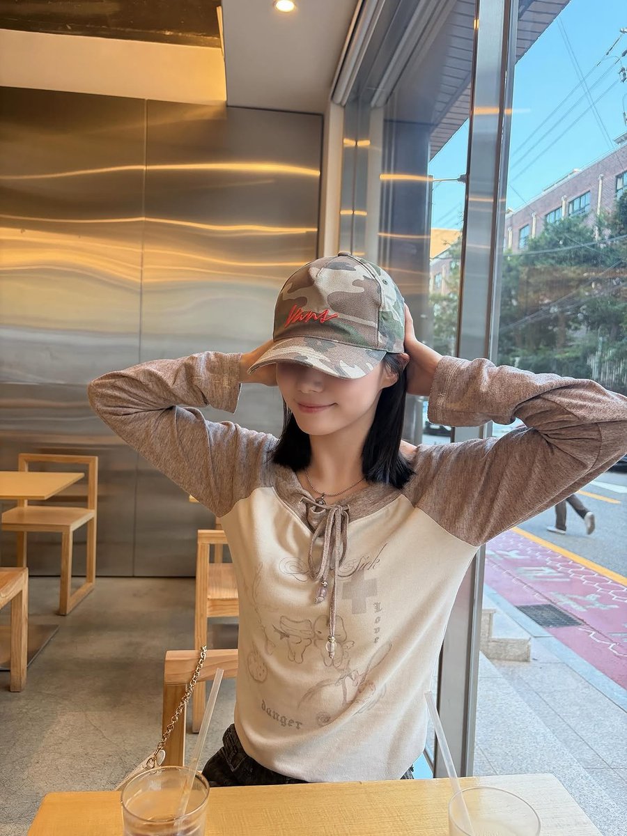 seoyoungeunpics's tweet photo. 260922 || Youngeun ( 0.e_na ) update on her instagram (1)

https://t.co/DIcsHpOEKn

#서영은 #YOUNGEUN #ヨンウン https://t.co/JFbne3gYUf