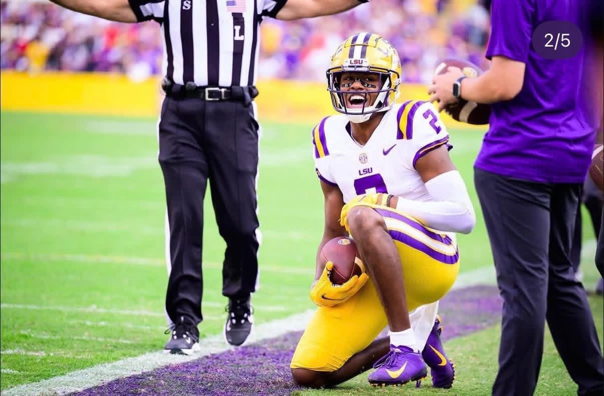 DjCobreezy's tweet photo. K2 Tuesday #LLK2 #KyrenLacy 💜💛 https://t.co/FdrZUvqTr4