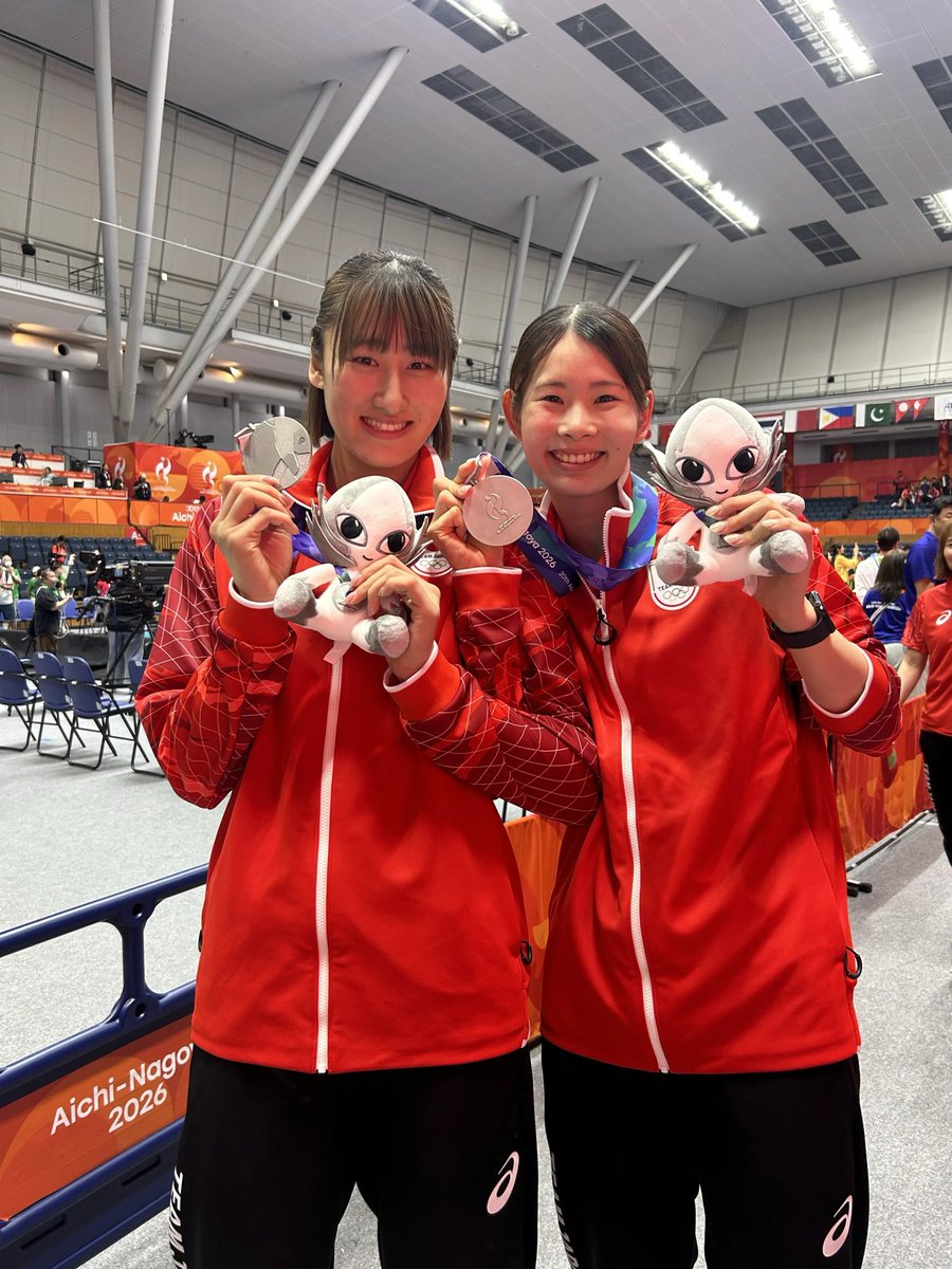 TBSvolleyboo's tweet photo. #アジア大会 女子バレーボール
日本代表は48年ぶりの金メダルならず
2大会連続の銀メダル🥈を獲得‼️

🇯🇵日本0-3 中国🇨🇳  
（19-25,20-25 ,23-25）

#佐藤淑乃 選手14得点
 #秋本美空 選手12得点

中国①ゴ ムケツ選手の勢いを止められず悔しい敗戦。
この悔しさは今後晴らしてくれると信じています！！ https://t.co/1OI6DGJ6pX
