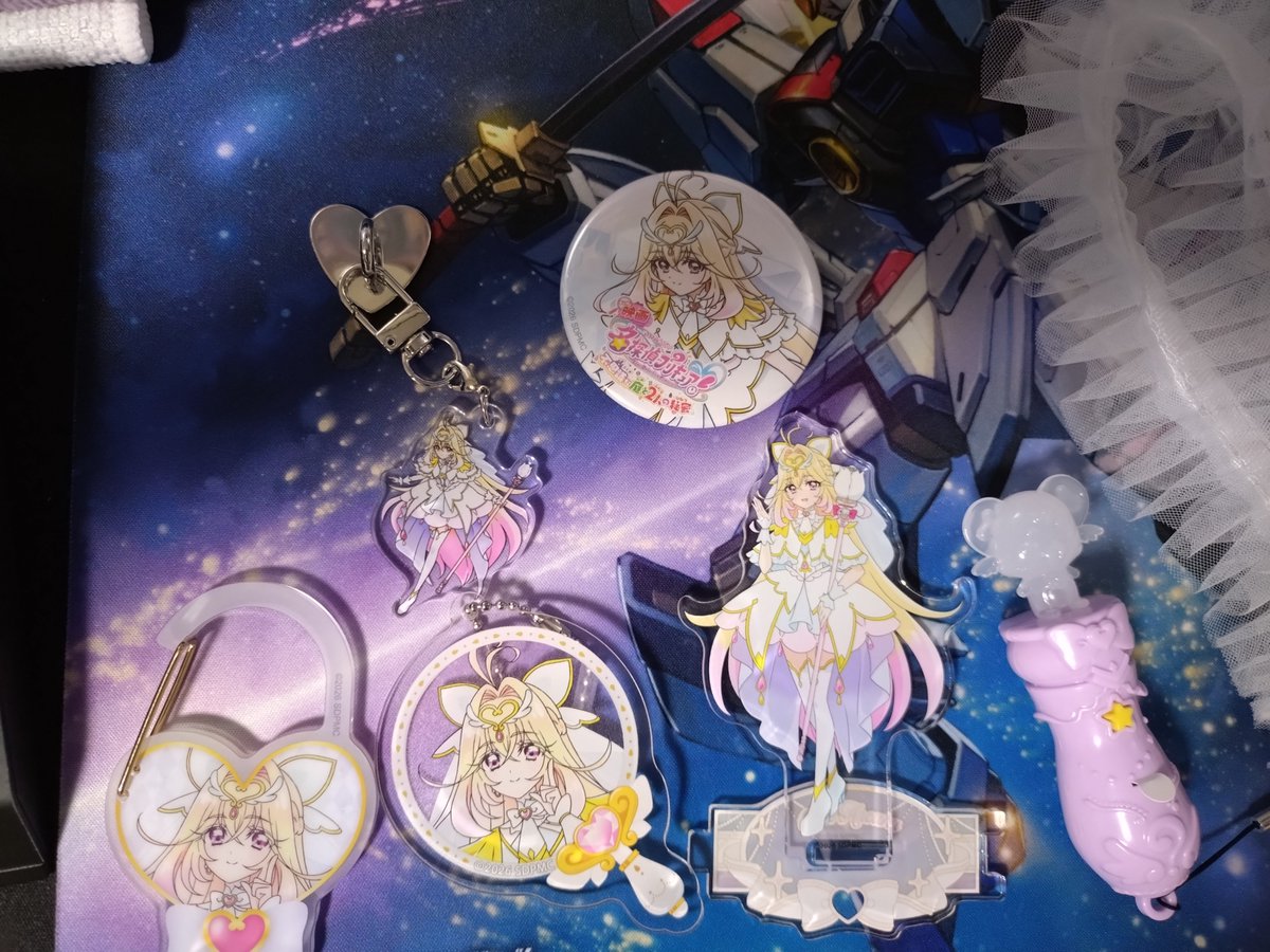 wowowo_bd35's tweet photo. プリキュアの映画を見ました。
涙腺が緩みました。
大友多かったです。 https://t.co/D8sdtEE9LV