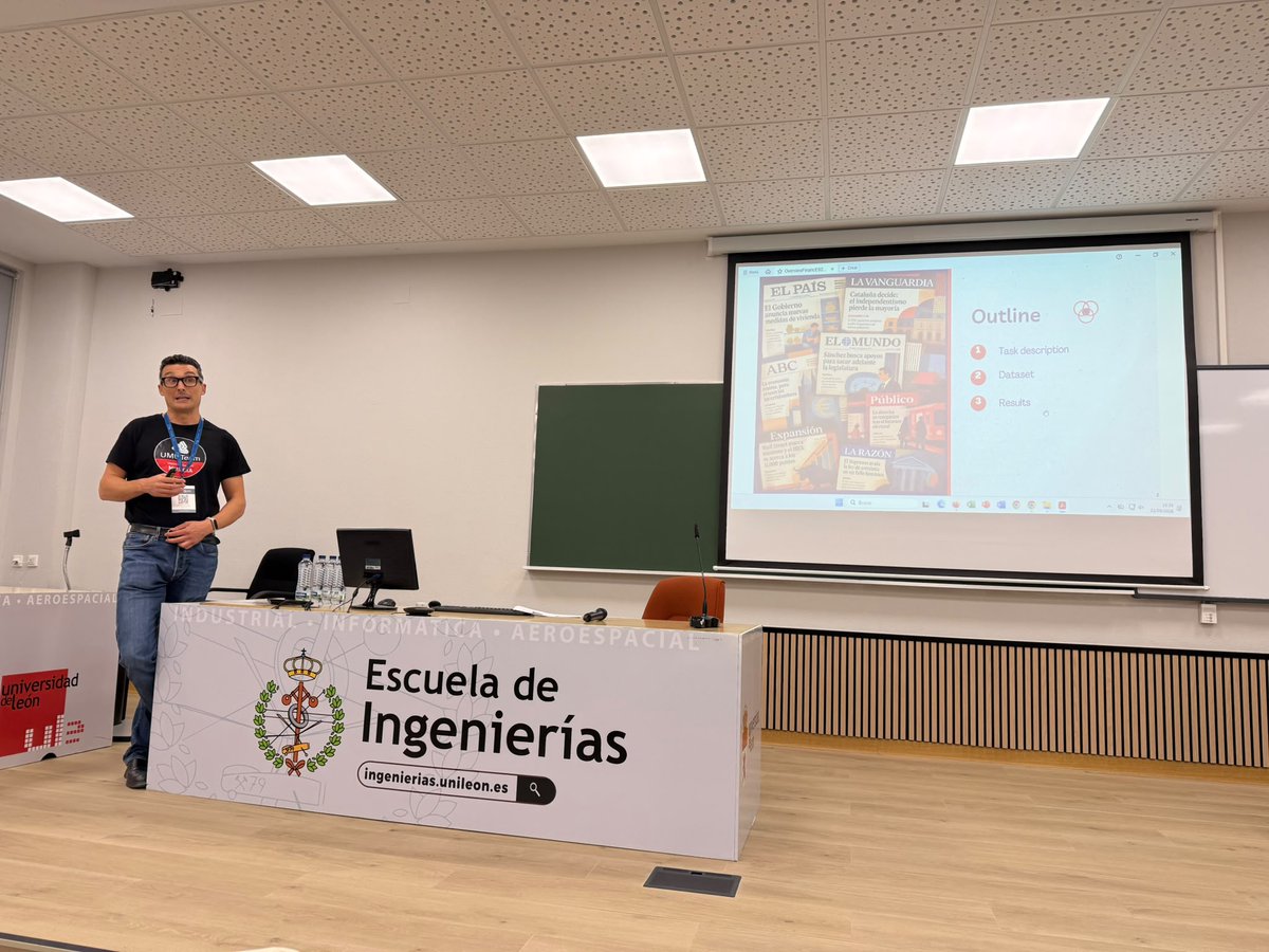NLP_umuteam's tweet photo. @fgs22002 presents the overview of our task PoliticHeadlinES 2026 at #IberLEF2026 @iberlef @sepln #SEPLN2026 https://t.co/txfmstLwv3