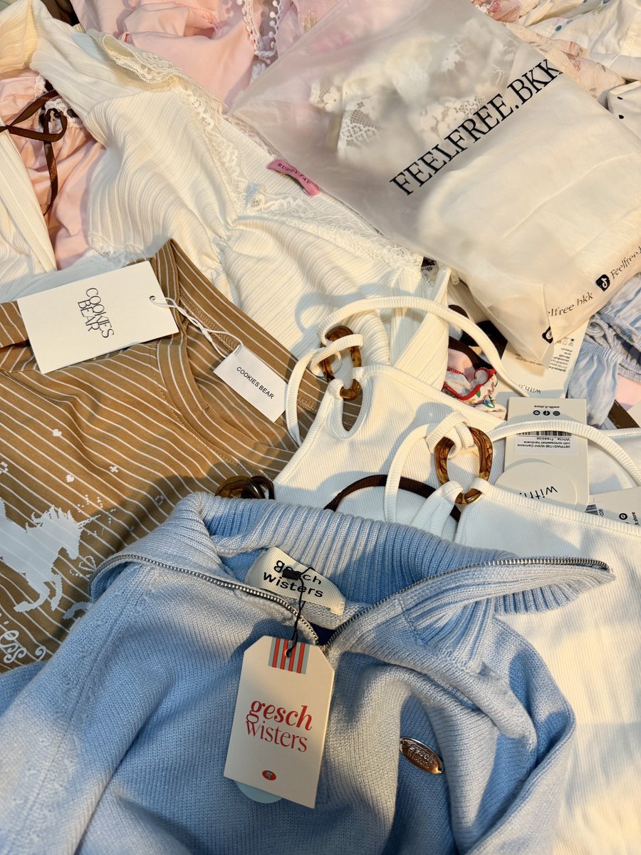 ntchchch's tweet photo. โล๊ะงานเน้นหมดกันค่า งานมีเยอะม้ากกกก มาเอฟเยย👚

ค่าส่งเหมาๆ 50฿ (รี+ปักคิด35฿ไม่มีหลักฐานคิดเต็ม)

ลงคืนนี้เลย 23.00 น. งับบ🐰

#ส่งต่อเสื้อผ้า #ส่งต่อเสื้อผ้ามือสอง #เสื้อผ้ามือสอง #โล๊ะตู้เสื้อผ้า #ส่งต่อ  #เสื้อผ้ามือสองสภาพดี #เสื้อผ้ามือ2 https://t.co/f9gRfroc8e