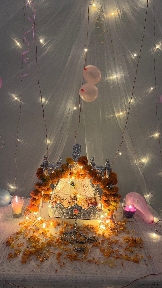 MirianKubisxa's tweet photo. Happy Shri Krishna Janmashtami. View all comments. https://t.co/GlX5cecL8t