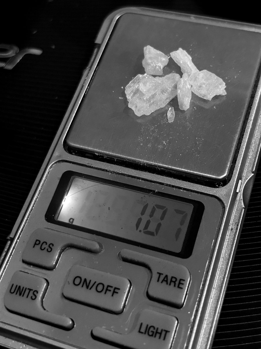 JosueSa70383127's tweet photo. Uff me prendió tanto con fumes y slam 💦🧊⚡🪽😈💨
#gay #fumes #slam #cris #sexfum
#dotadoS #vntacris #zoom #putitos https://t.co/f4G3t9fVZB