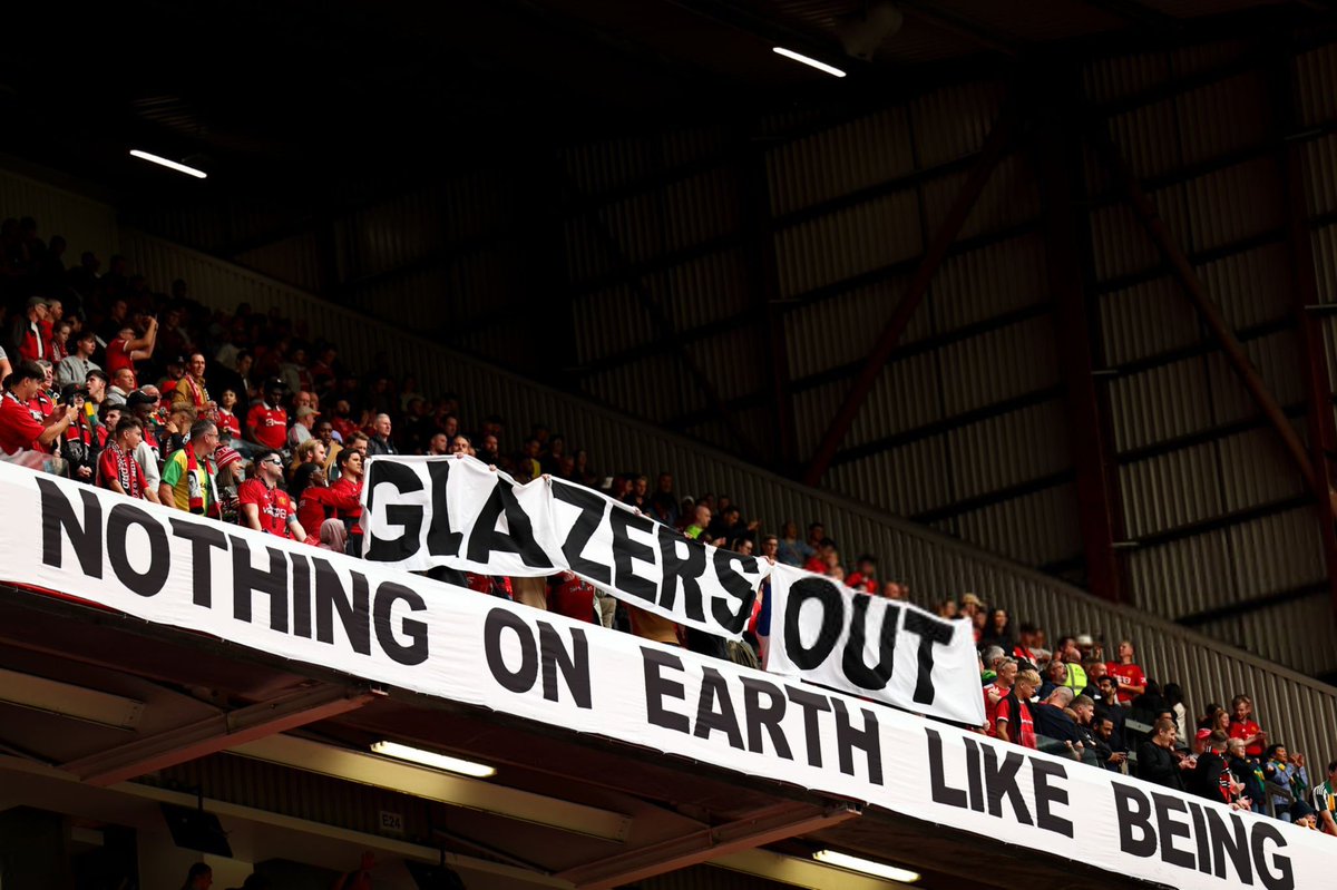 ZAYN_Z7's tweet photo. #BoycottUnited #GlazersAndIneosOut https://t.co/9cxgOrJn05