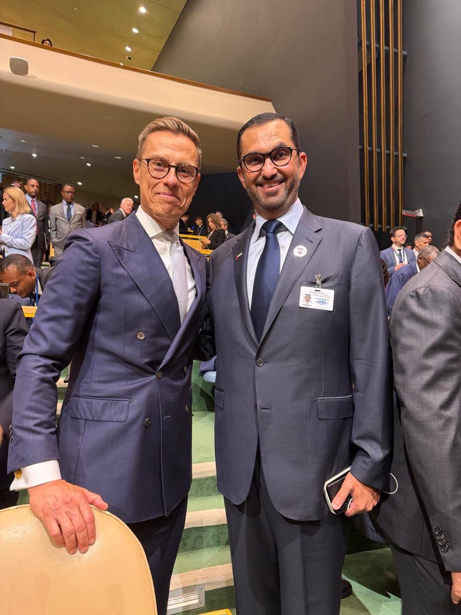 SultanAlJaber's tweet photo. Good conversations don’t need long captions. 🇦🇪🇫🇮
A pleasure meeting H.E President @alexstubb https://t.co/y3KITKv3Zy