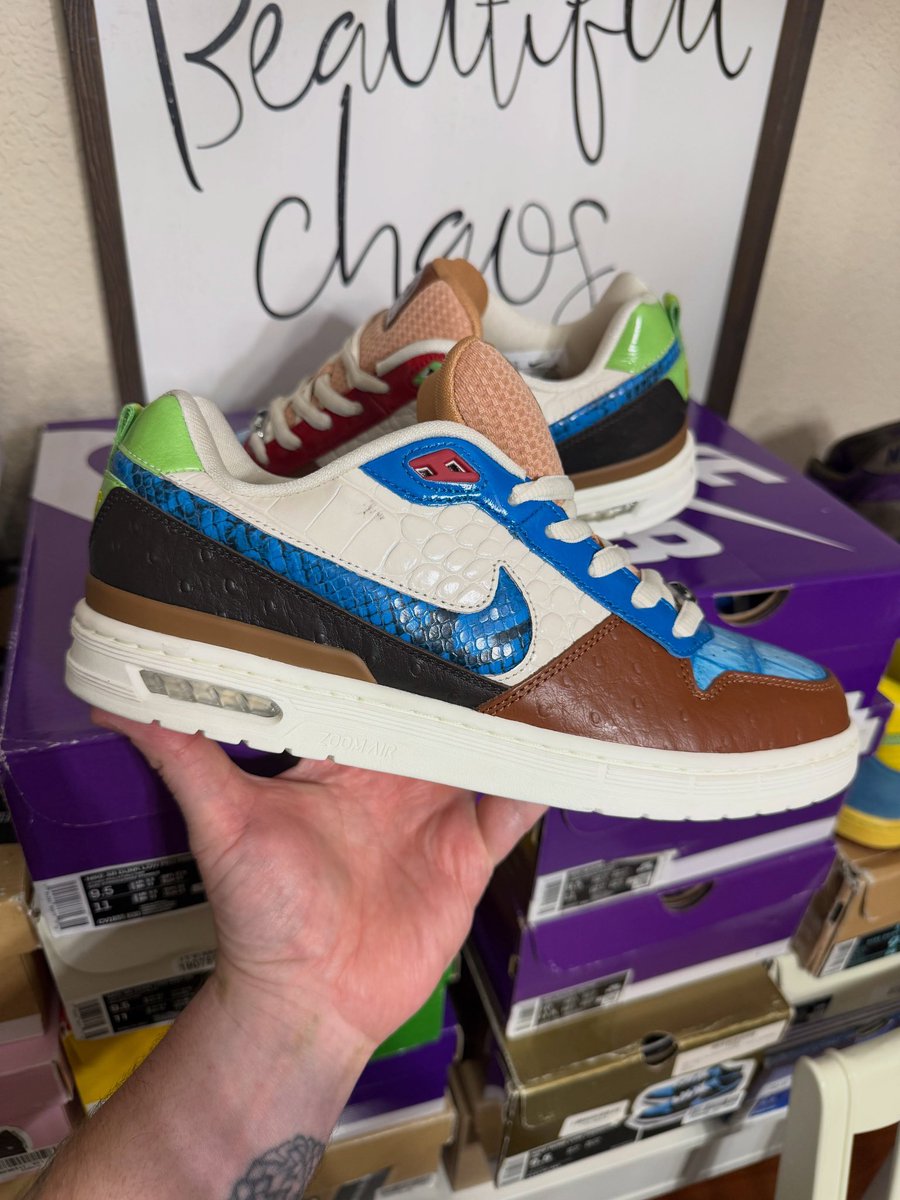 crazedwebguy's tweet photo. ๐น๐ฅ SH&M COP OR DROP?!
IN-HAND LOOK: PaisaBoys x Nike SB Paul Rodriguez Zoom Air Low ๐
๐๏ธ Holiday 2026
๐ต $120
๐ IU7852-300
Joining your rotation or saving that holiday cash? ๐
ONE GROUP. EVERY DROP.
#NikeSB #PaisaBoys #CopOrDrop https://t.co/6i7rBytK9H