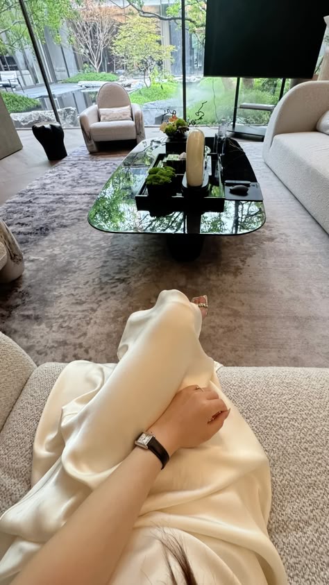 aricallejera's tweet photo. Happiness looks good on you. https://t.co/3BYsDsky1X