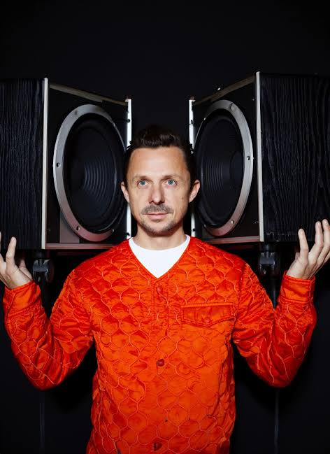 JuanC_Rdgz's tweet photo. 🎵 Happy Birthday Martin Solveig 🎂🎵
#MartinSolveig #HappyBirthdayMartinSolveig https://t.co/peG7e6LXJO