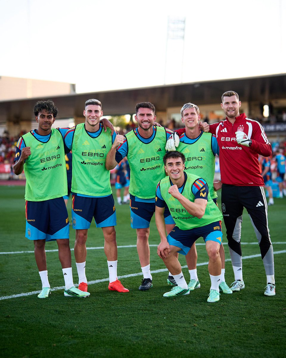 SEFutbol's tweet photo. Primer equipo ganador de la concentración.

#VamosEspaña | #NationsLeague https://t.co/3LfewpeFF6