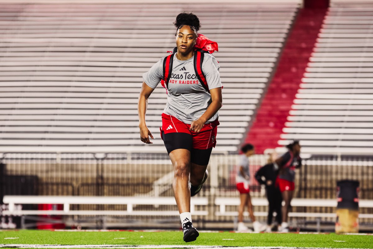 LadyRaiderWBB's tweet photo. Work zone 🚧 https://t.co/5OfDt5Vbii
