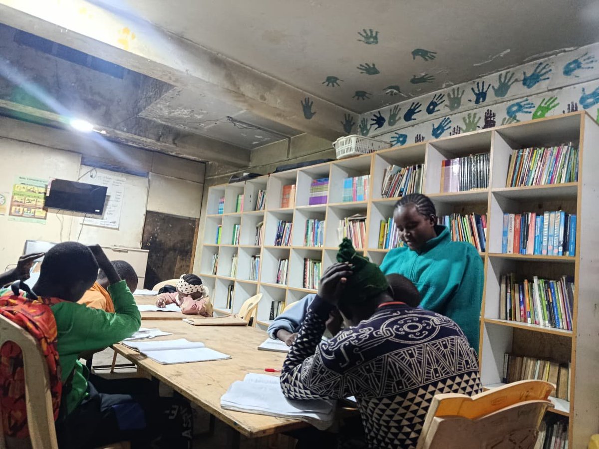 ShakurNjeru1's tweet photo. In the heart of Mukuru slums, Catch Them Young Library has stood for 6+ years. More than a shelf of books  it's hope, homework help &amp; a safe space. Over 10,000 children have found light here. When you keep a slum library open, you keep dreams alive. 📚 #CommunityLibrary #Mukuru https://t.co/mmMdvO0Px9