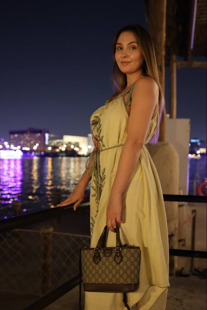 AlinaRai62cf's tweet photo. View with me🌆🤩 https://t.co/1rHj31XVtn