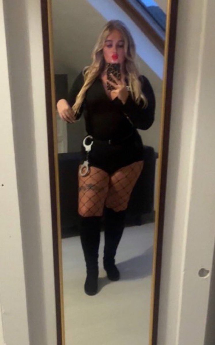 Alexie699's tweet photo. Who’s on? X

#wankchat https://t.co/R3bH5A8QmX