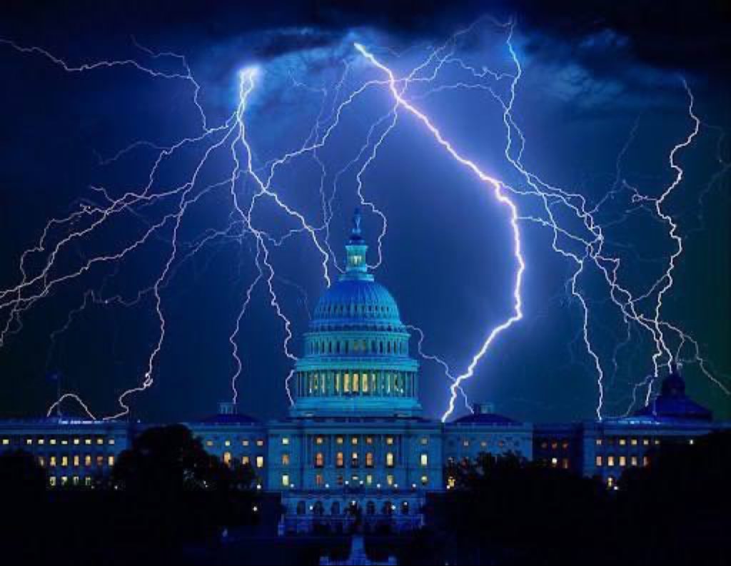 NEWSUPDATEeQ's tweet photo. 🔻DO YOU
T H I N K
WE  ARE
                  IN THE CALM
   BEFORE THE STORM

OR ARE WE IN THE STORM?

♟️ https://t.co/BqCJ6w3Drt