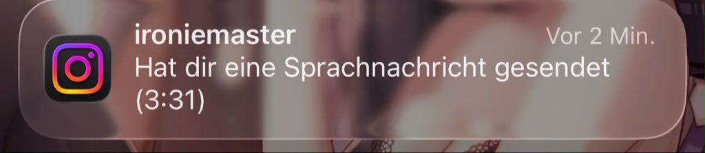 StrikiiiChan's tweet photo. Der hat mir einfach ne Nachricht geschickt OWO musste erstmal genau gucken beim Ping xd https://t.co/THYqLVm3tl