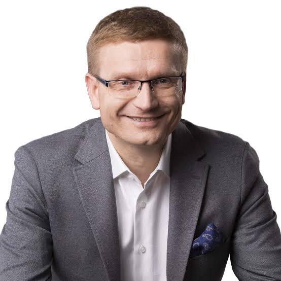 kajtek_555's tweet photo. Karol Czubak: Chciałbym mieć ładny i nowoczesny stadion

Jan Urban: https://t.co/eFDDhBC3Fa