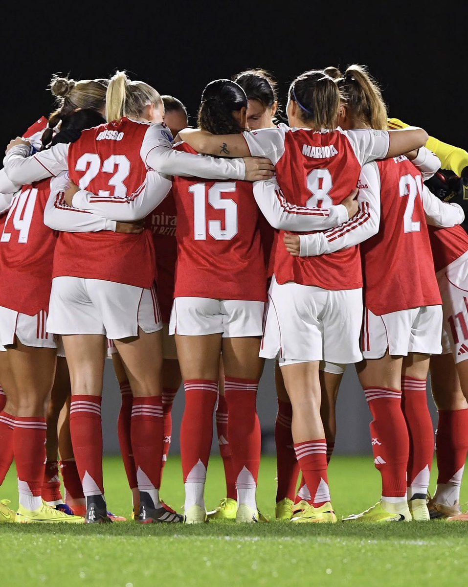 the_miniii's tweet photo. COYG ❤️

#UWCL https://t.co/Wv9TZbWYuu