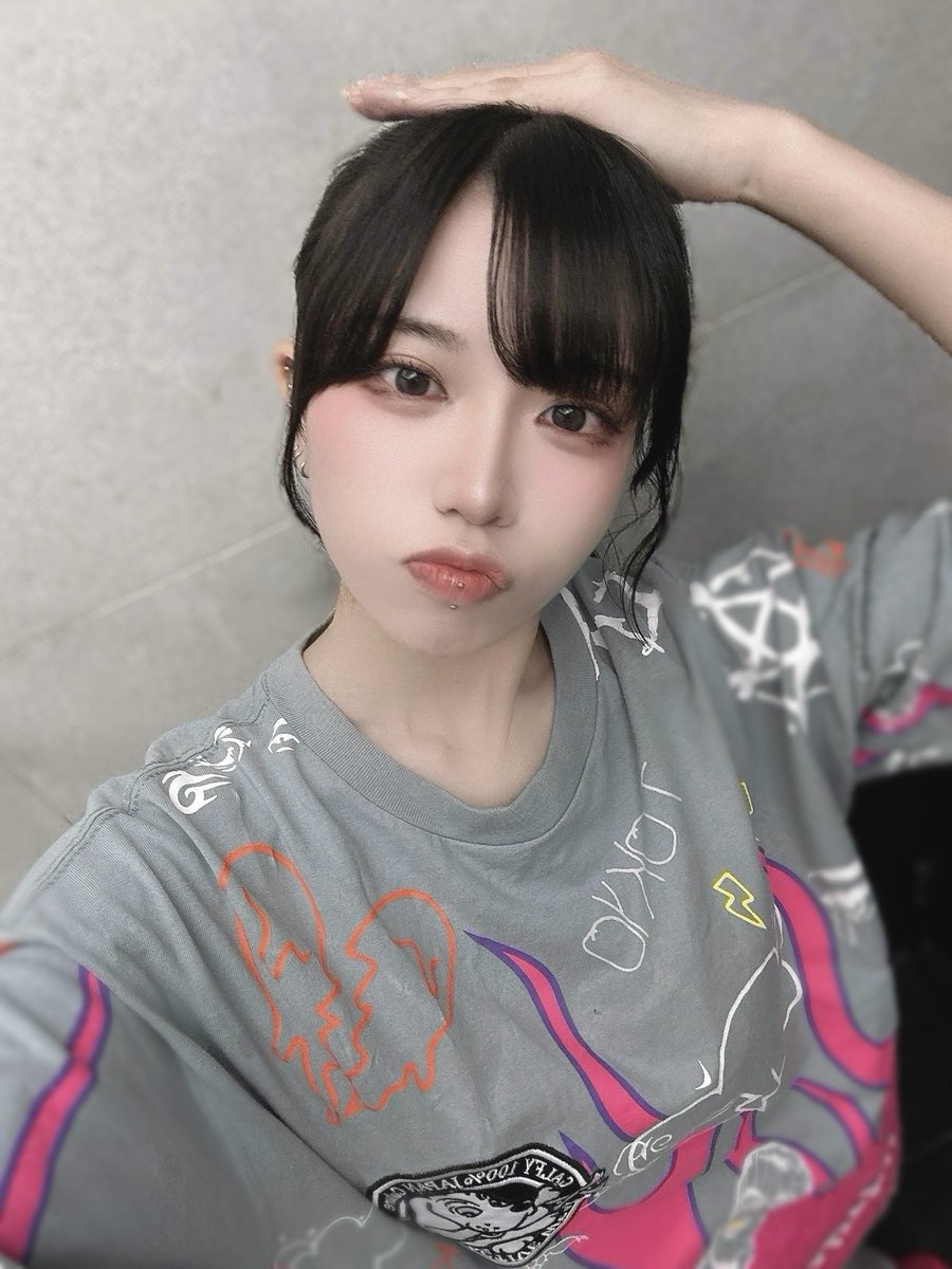 kiseasahi's tweet photo. 🎤 https://t.co/MjgET432FH