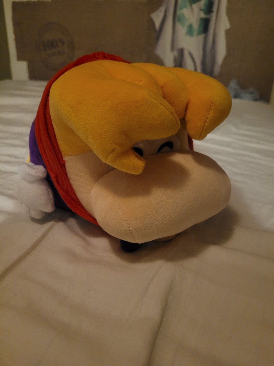odinm2000's tweet photo. About to watch the new Retolds trailer with the dunkable little man that arrived home today. https://t.co/4i66CjbMKk
