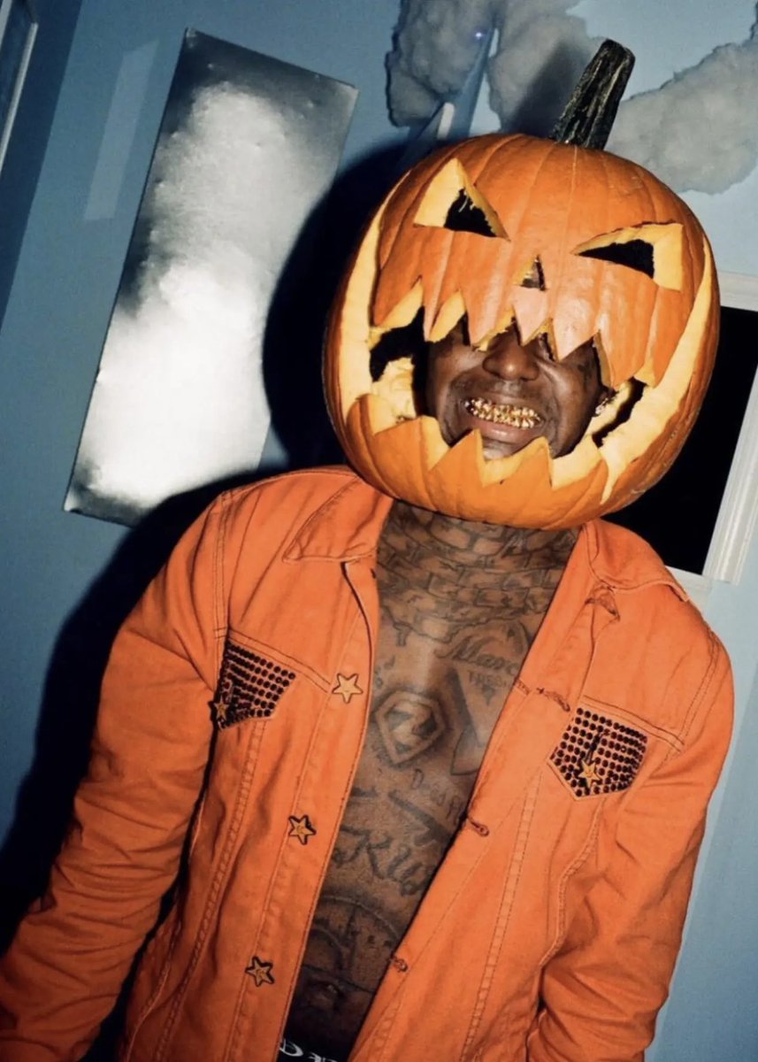 Rap's tweet photo. Today is officially the first day of Fall‼️🍂 https://t.co/rj8GksmHIp