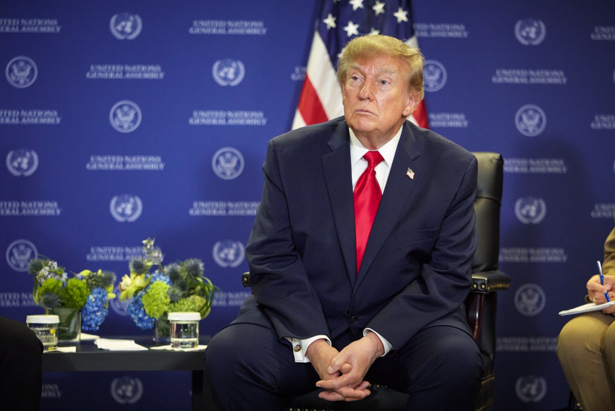 ZelenskyyUa's tweet photo. I just had a positive and productive meeting with President Trump @POTUS at UNGA. Both the U.S. and Ukraine want to see this senseless Russian war ended before winter. We discussed potential de-escalatory steps that can open up the way to diplomacy. I am grateful that in the meantime our teams keep working on launching Patriot interceptor production in Ukraine. This is what will help protect lives, should Russia spurn the negotiations and keep betting on ballistic missile terror against our people this winter and beyond. We also discussed other bilateral and multilateral issues, including a winter package of air defense for Ukraine. I thank President Trump, his team, and all the American people for their support.