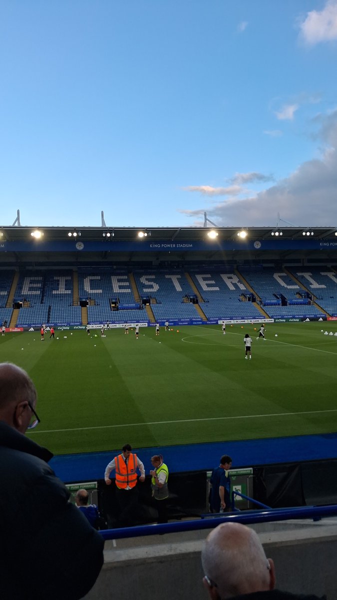 ShivAnalyst's tweet photo. It's not a surprise Leicester are dominating against Fulham u21s

But it's equally impressive how they've not been complacent whatsoever so far. Been really aggressive in their pressing, winning the key battles and 2nd balls

Combination play in tight spaces has been good and precise, leading to good chances and some good goals