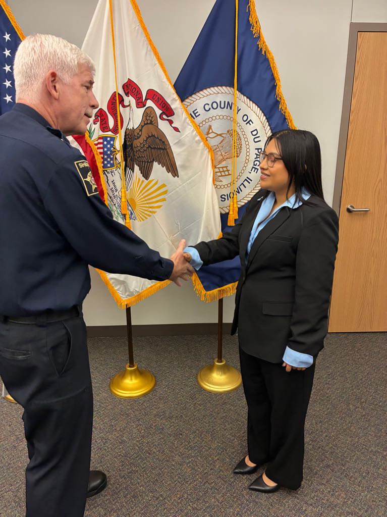 DuPageSheriff's tweet photo. DCSO Welcomes Two New Deputies  https://t.co/4zO8BNm3Fd https://t.co/XgywGGXyyi