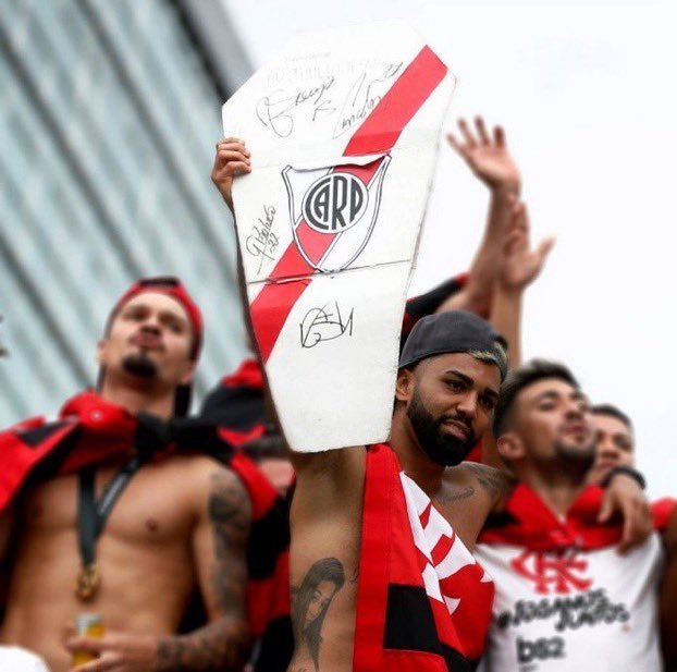 flanime3's tweet photo. Os comentários dos torcedores do River kkkkkkkkk

Já vi como a Tradição deles acabou

Eliminado na Sul-Americana contra o Independiente Santa fé 
Vice pelo Belgrano
Eliminado contra o Aldosivi
Sem Libertadores
Zona no Sul-Americana
Rebaixado em 2011 https://t.co/mh4oolLTbp