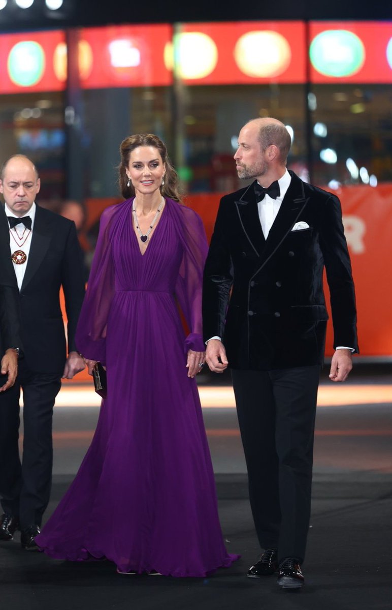 Katrnish's tweet photo. The Prince and Princess of Wales look so good 💜😮‍💨 https://t.co/oOCJmxuCrH
