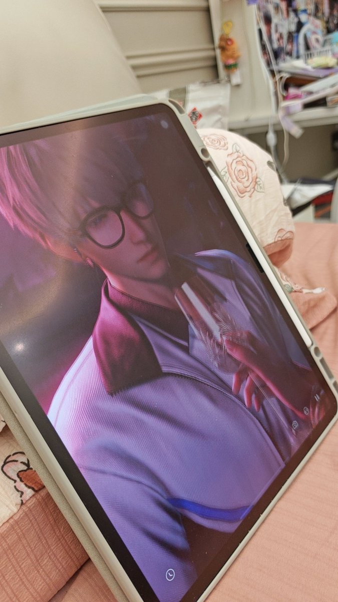 yehannnn's tweet photo. 老师我们这样真的不会被电吗 https://t.co/2WWGy8rnDG