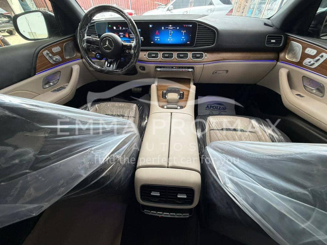 emmapromaxautos's tweet photo. 🚘 2025 MERCEDES-BENZ GLE 53 AMG
🔥 Accident Free • 5K Mileage • Fully Loaded
Low mileage, accident-free and fully loaded — a premium Mercedes-AMG GLE 53 built for luxury, performance and presence. 🔥

💰 Price: ₦170,000,000
💵 Price: $123,188 USD
💳 Cryptocurrency Payments Accepted (BTC • USDT)
🚘 For inspection and enquiries, CALL…
📞 WhatsApp: +2349066587883
📧 Email: emmapromaxautosltd@gmail.com

#GLE53AMG #MercedesAMGNigeria #GLE53Nigeria #LagosCarDealer #LuxuryCarsNigeria