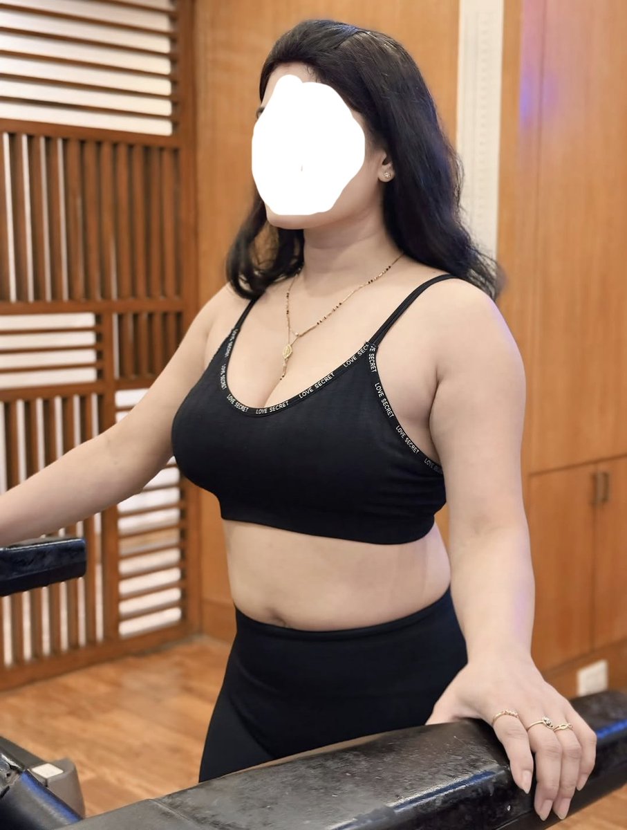 Pooja_camshow's tweet photo. Hey guy's #delhi booking available interested men dm 
Cam show available.
Next place
 noida, Hyderabad, jodhpur,kerla,pune

Telegram https://t.co/onbw6WbUH5

#TrendingNow #viral #Mumbai #Pune #nightlife #Trending #MumbaiMeriJaan #nashik #Perletti https://t.co/z6S2m2GjrI