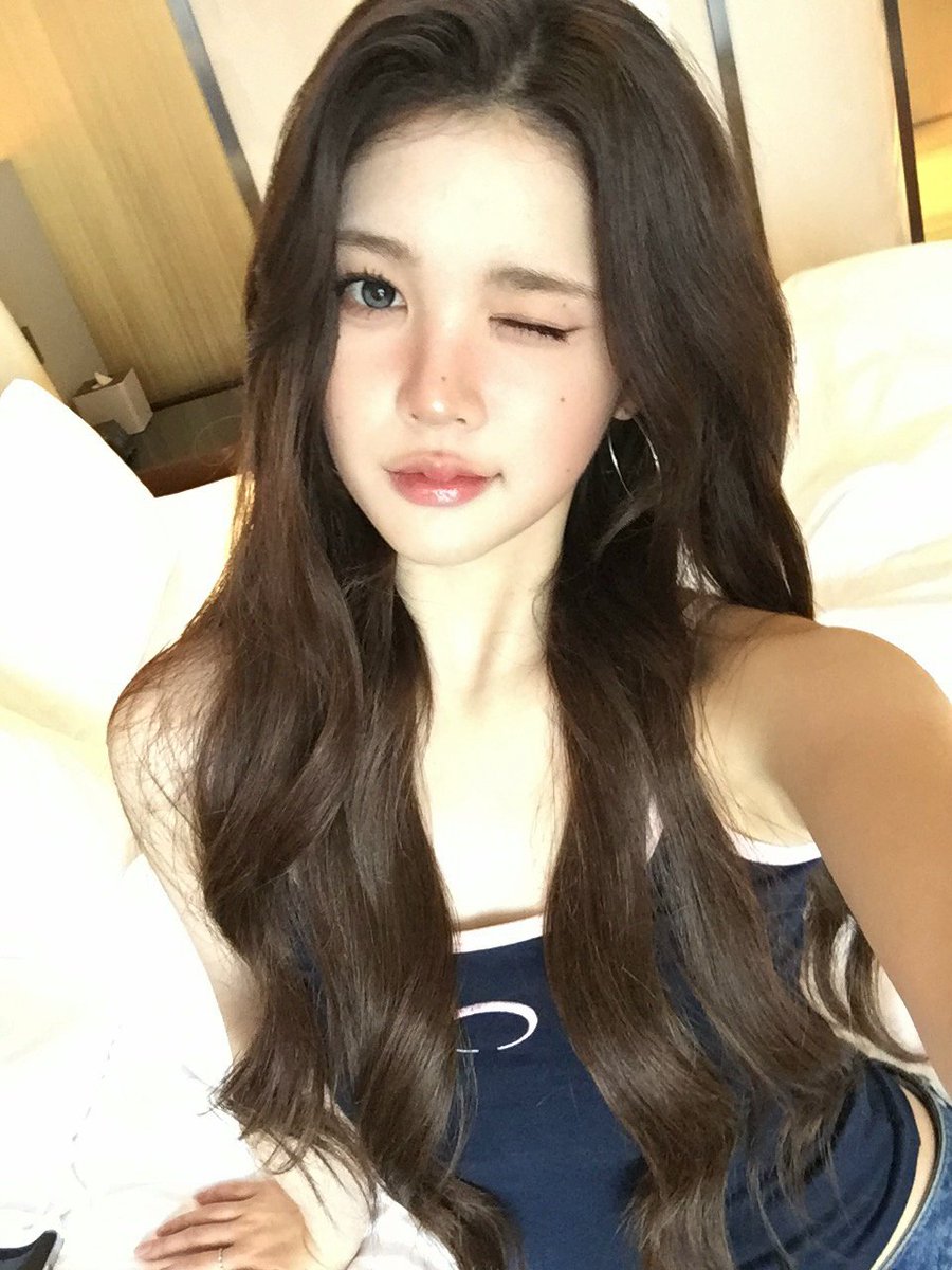 soongie_bot's tweet photo. YUNAAAA https://t.co/AstRm7jUyt