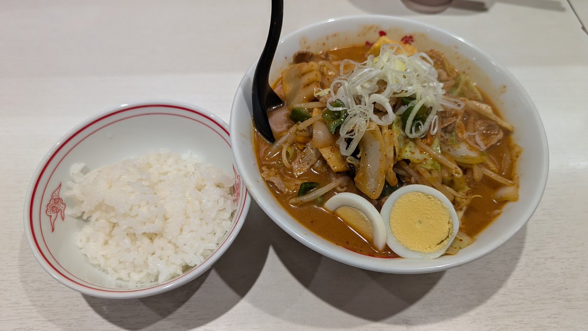 Amtbh_Evolved's tweet photo. セブンのバリうまカップラーメンの実店舗きました https://t.co/nCVavmpVv7