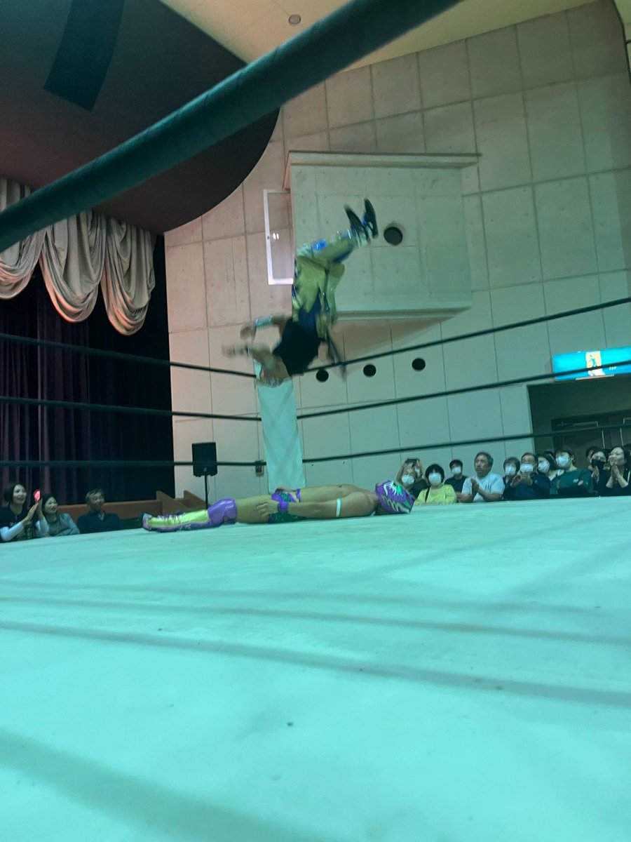 Churaumi_Saver's tweet photo. 2年ぶりの島根大会は満員という事で多数ご来場いただきありがとうございました❗️
次回帰ってくる時はさらにパワーアップした琉ドラをお見せしますのでお楽しみに🌊
#rd_pw
#琉ドラ https://t.co/5W6802Vx3N