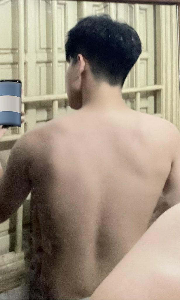yeucaivuem's tweet photo. Ai nói cu to ko lo chết đói v https://t.co/UVUxPJsQMs