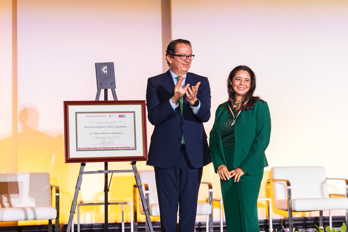 TAMULawSchool's tweet photo. This month, Prof. Luz Herrera received two of the highest honors bestowed on Latino leaders in the United States: the Ohtli Award from the Government of Mexico and the @CHCI’s Medallion of Excellence for a Distinguished Alumna.
https://t.co/dzBOPp8OzG https://t.co/740sXTQcV9