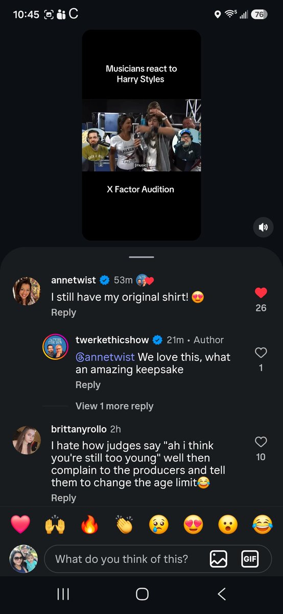 Golden41_'s tweet photo. Anne randomly follows this reaction account and sometimes comments on their Harry reactions. It's so cute! To be fair they're always super supportive of Harry. https://t.co/qVGf2ICs8S