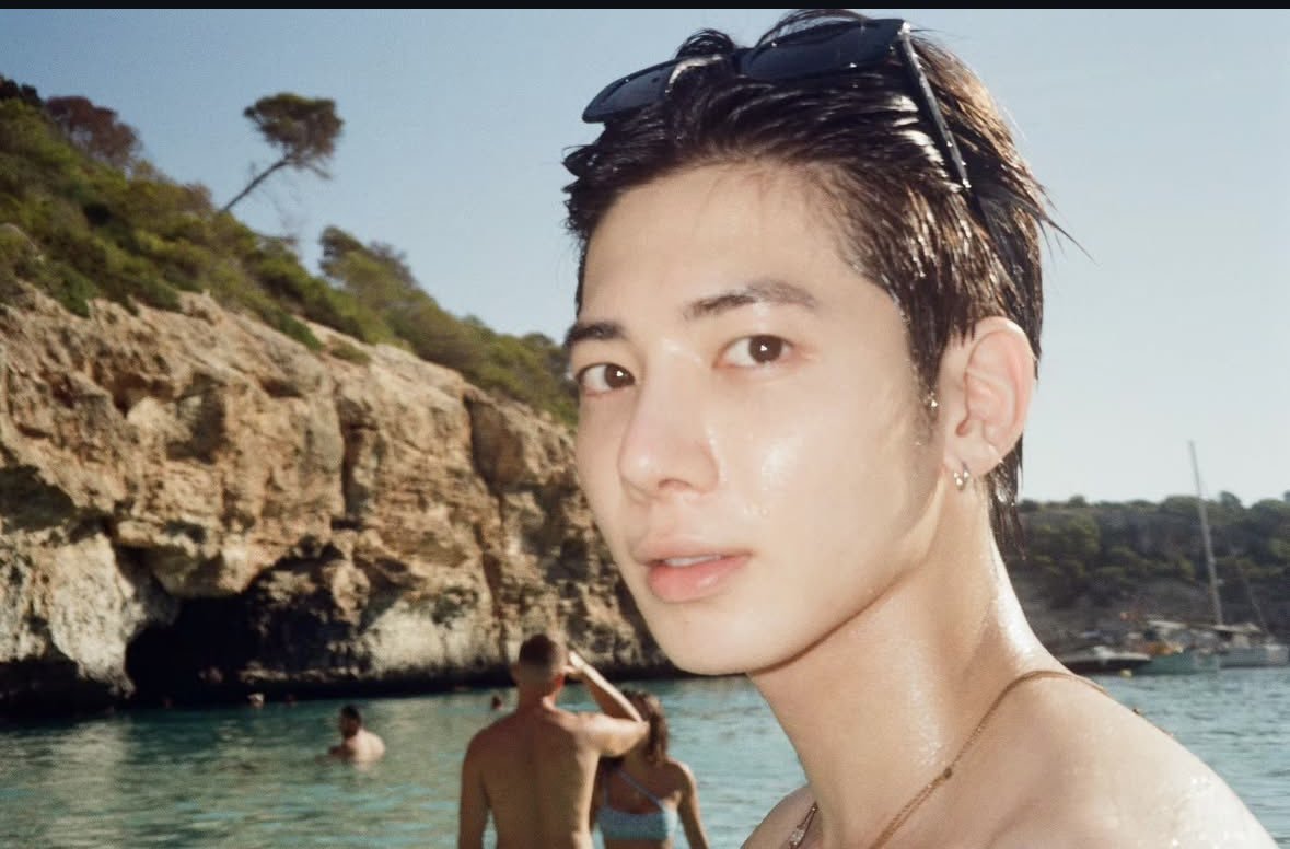 choiskyee's tweet photo. Hein???????? Mas gente, acabei de entrar no twitter e me deparo com isso:
🛐🛐🛐🛐🛐🛐🛐🤤🤤🤤🤤🤤🤤🤤
Taehyun, deixa eu me deitar nos seus braços fortes https://t.co/92f4E4DZz2