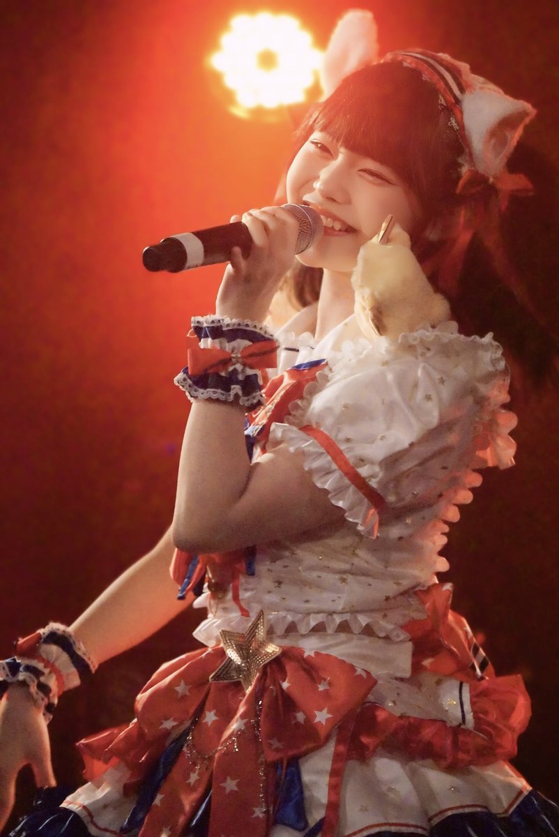 yuking2015's tweet photo. ゆらぴこさん主催 #PICOFES 2026
@ Thunder Snake ATSUGI
#世界一のWAKU² をお届けします!
星野るなさん @hoshinoruna43
体調不良のゆらぴこさんの分まで頑張る宣言
まさに有言実行
WAKU²ワンツーSmileで、厚木が世界一熱い場所になりました🔥🔥🔥
#PICOFES2026
#星野るな
#赤い彗星
#るなにゃん https://t.co/8wyCsQ9PCg
