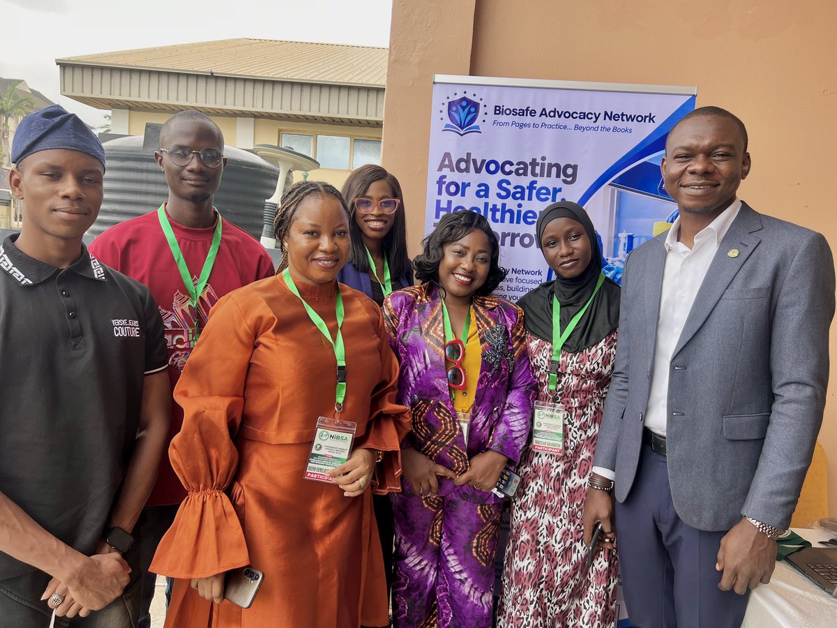 BioSafe_Network's tweet photo. 12 young people. One opportunity to learn, connect and contribute to Nigeria’s biosafety and biosecurity community.

Grateful to @healthsecurityp for sponsoring the students with us and to NiBSA for the platform.

Young People. Safer Science. Stronger Communities. 💙

#Biosafe https://t.co/20mfGeceQB